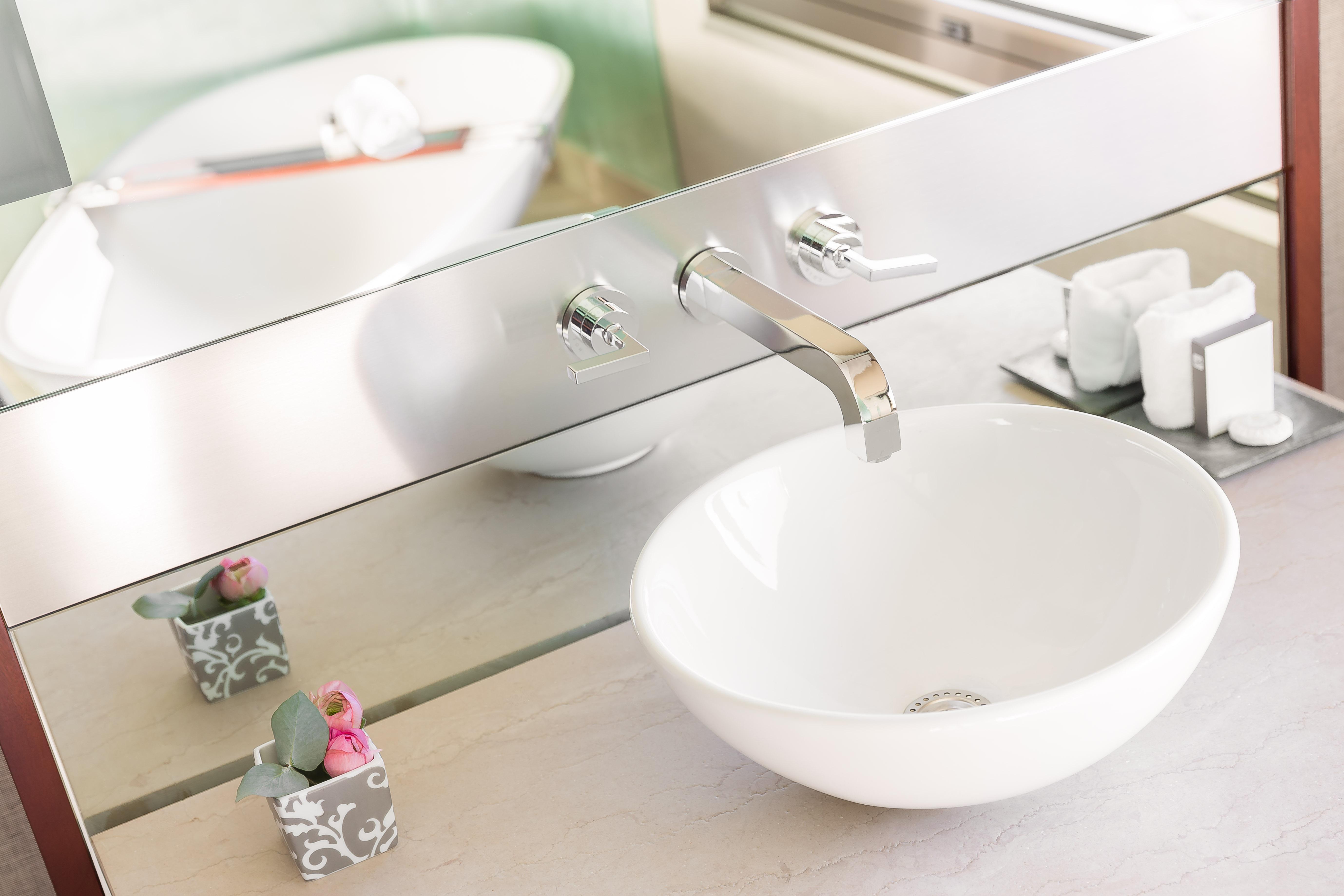 巴塞罗那美丽华酒店gl 外观 照片 A washbasin
