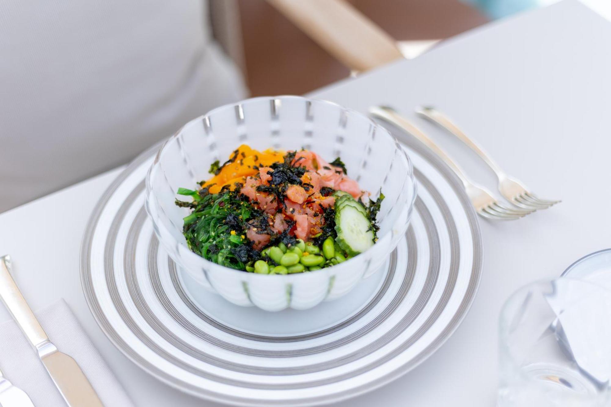 巴塞罗那美丽华酒店gl 外观 照片 A salad prepared by a private chef