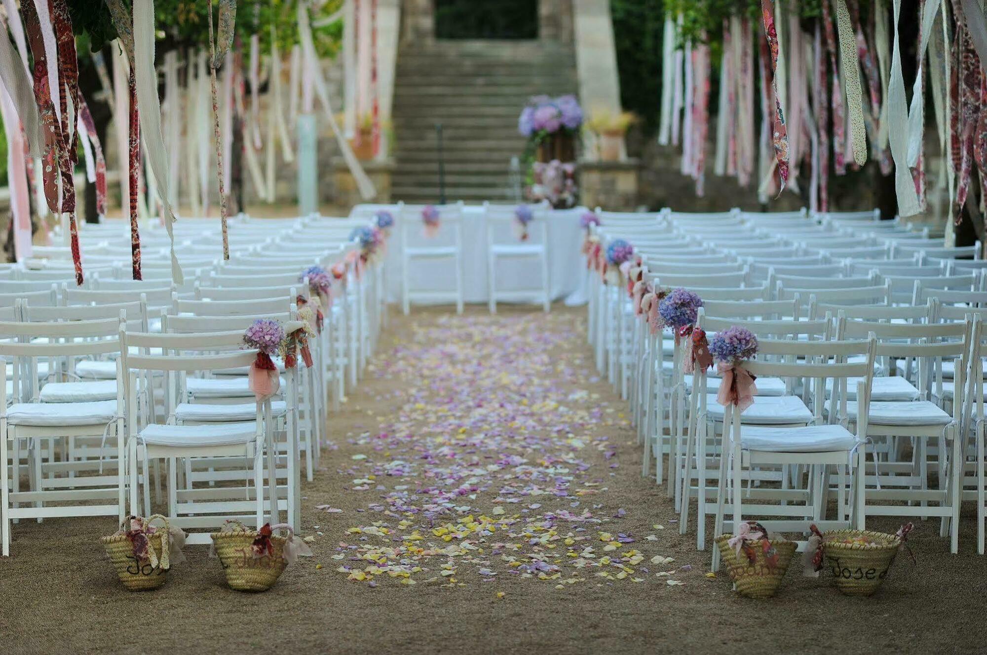 巴塞罗那美丽华酒店gl 外观 照片 A wedding ceremony at the San Francisco Botanical Garden